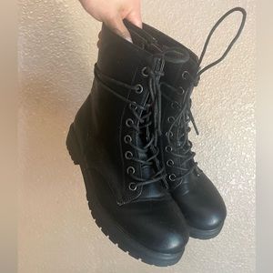 Black SO boots, worn only once